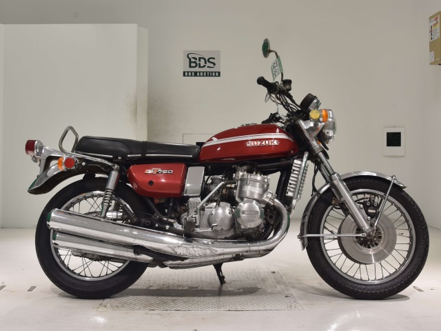 Suzuki GT750 2017
