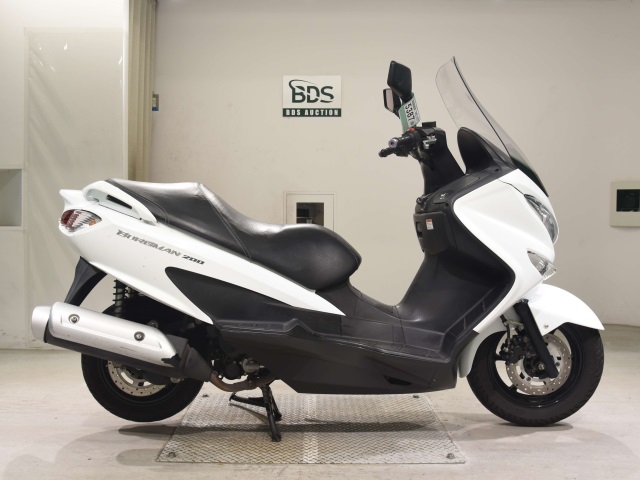 Suzuki BURGMAN200