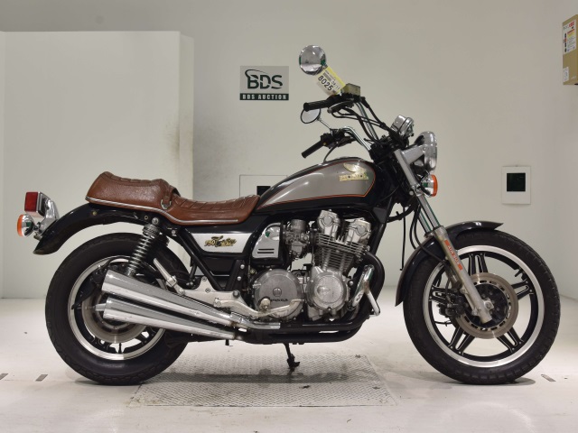 Honda CB750 CUSTOM 1981