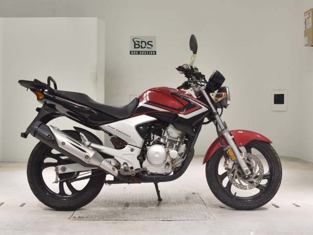 Yamaha YBR250 2012
