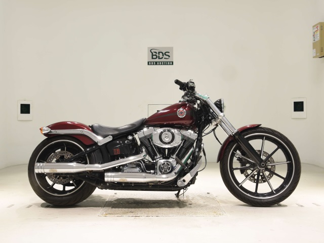 HD BREAKOUT FXSB1580 2015