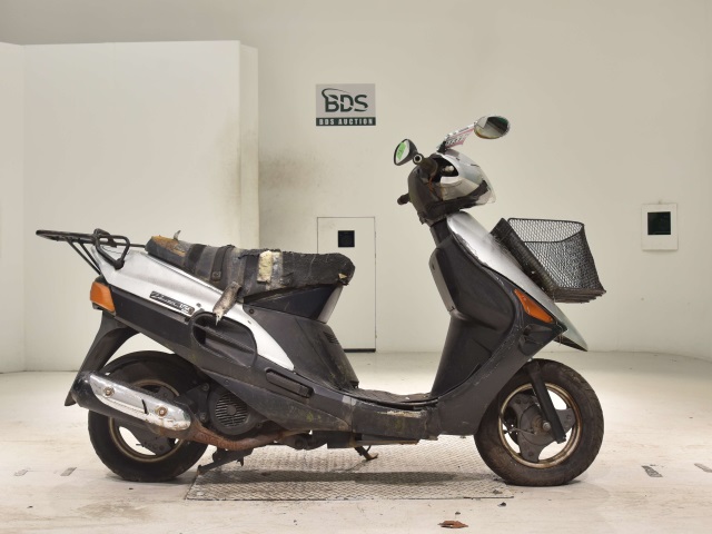 Suzuki VECSTAR 150