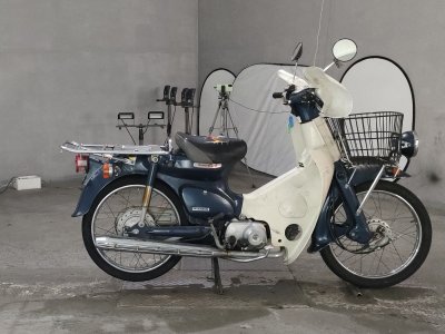 Honda SUPER CUB50 2005