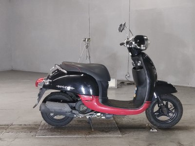 Honda GIORNO 2012