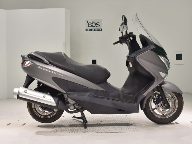 Suzuki BURGMAN200