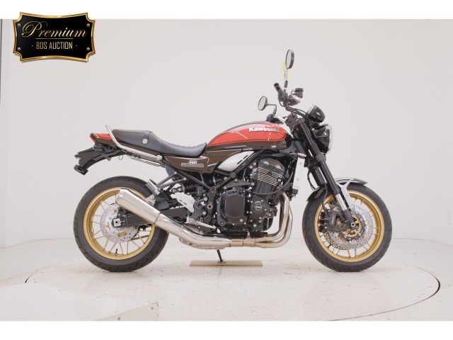Kawasaki Z900RS 2022