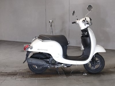 Honda GIORNO 2011