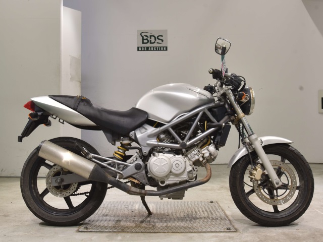 Honda VTR250 2000
