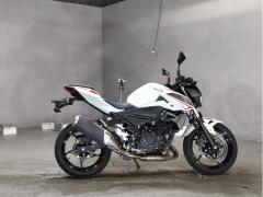 Kawasaki Z400 2022