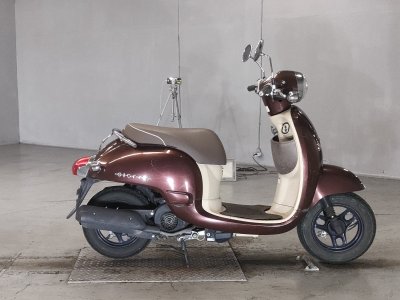 Honda GIORNO 2011