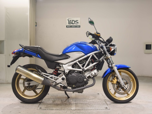 Honda VTR250 2009