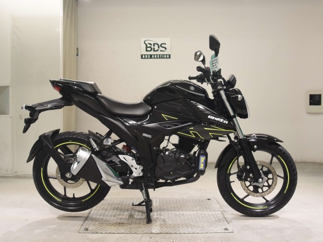 Suzuki GIXXER