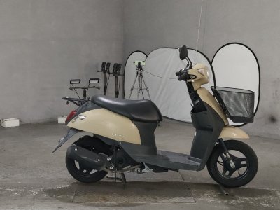 Suzuki LETSG
