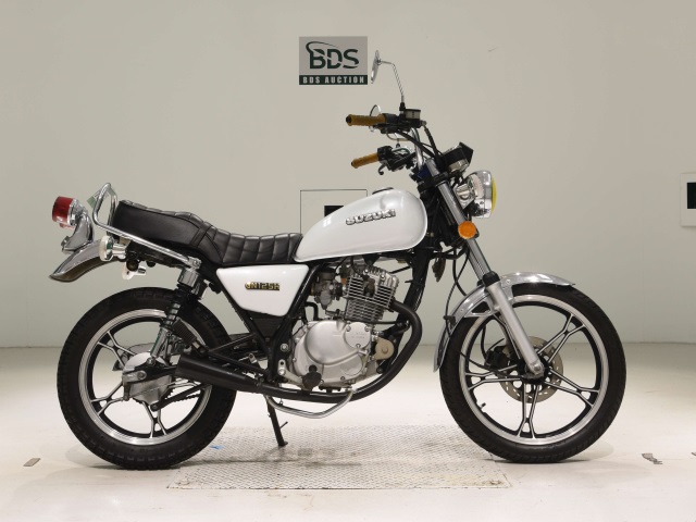 Suzuki GN125H 2013