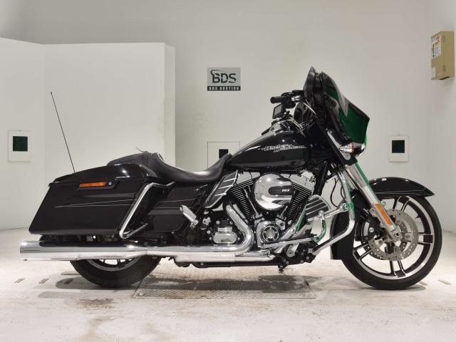 HD SREET GLIDE FLHXS1690 2015