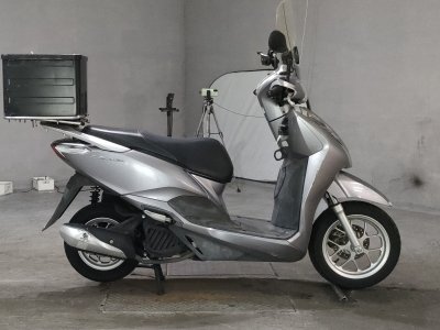 Honda LEAD125 2018