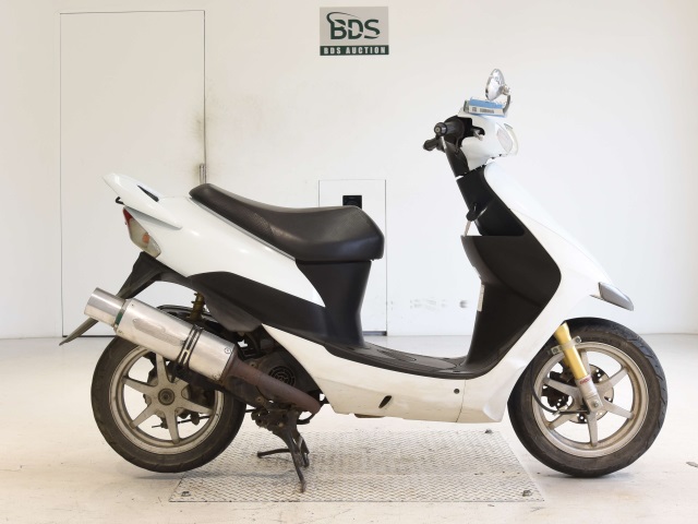 Suzuki SEPIA ZZ