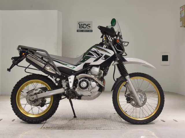 Yamaha SEROW XT250 2019