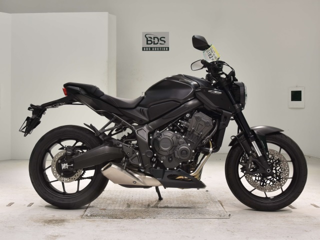 Honda CB650R 2023