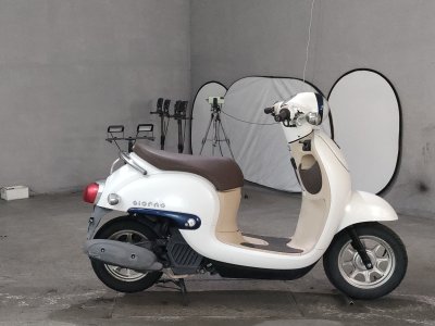 Honda GIORNO 2016