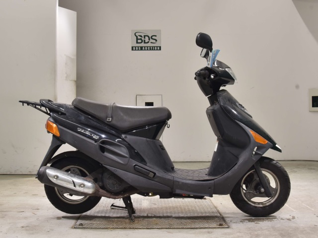 Suzuki VECSTAR 125