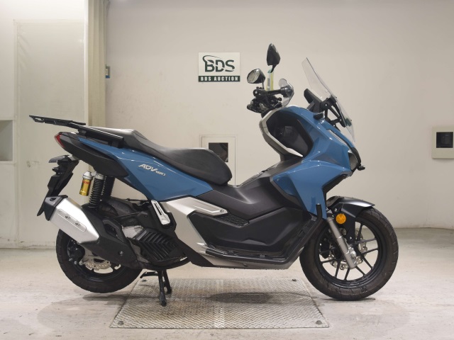 Honda ADV 160 2023