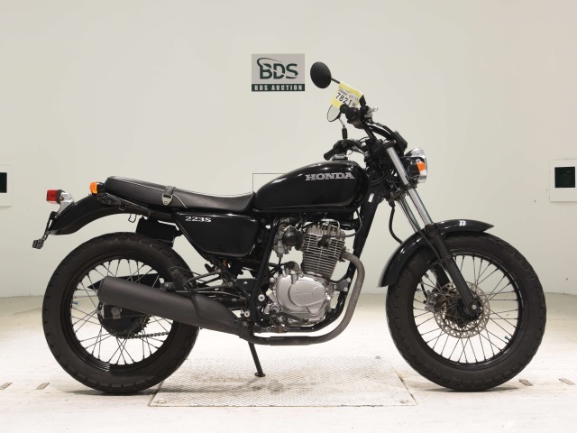 Honda CB223S 2010