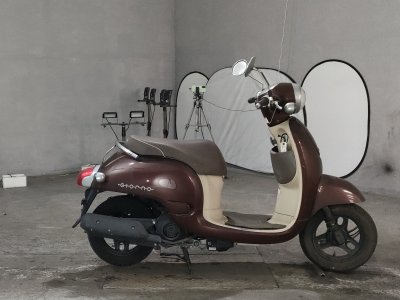 Honda GIORNO 2011