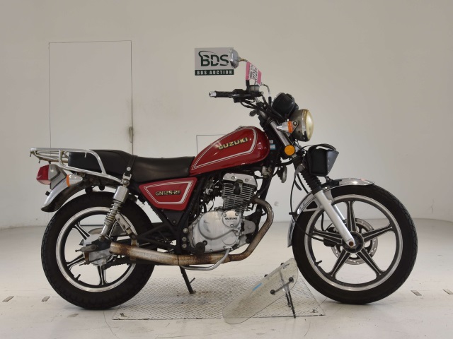 Suzuki GN125-2F 2013