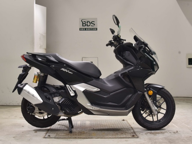 Honda ADV 160 2025
