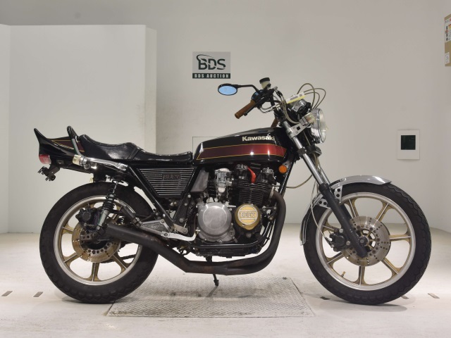 Kawasaki Z400FX 1982