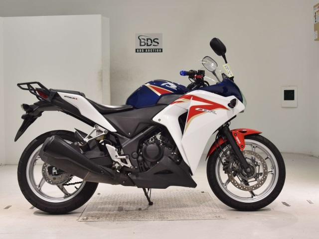 Honda CBR250RA 2011