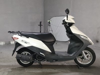 Suzuki ADDRESS V125