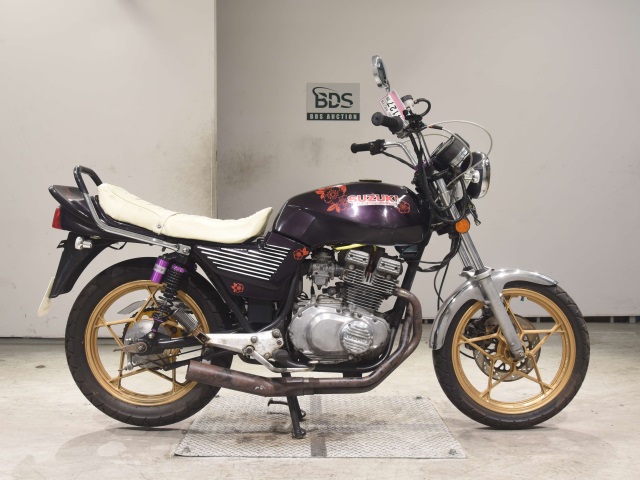 Suzuki GSX250E