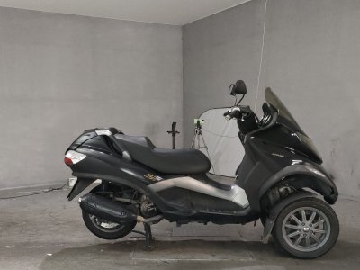 Piaggio MP3 250RL