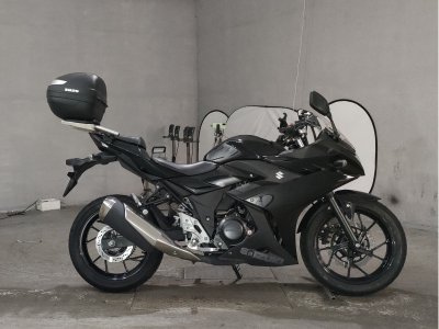 Suzuki GSX250R
