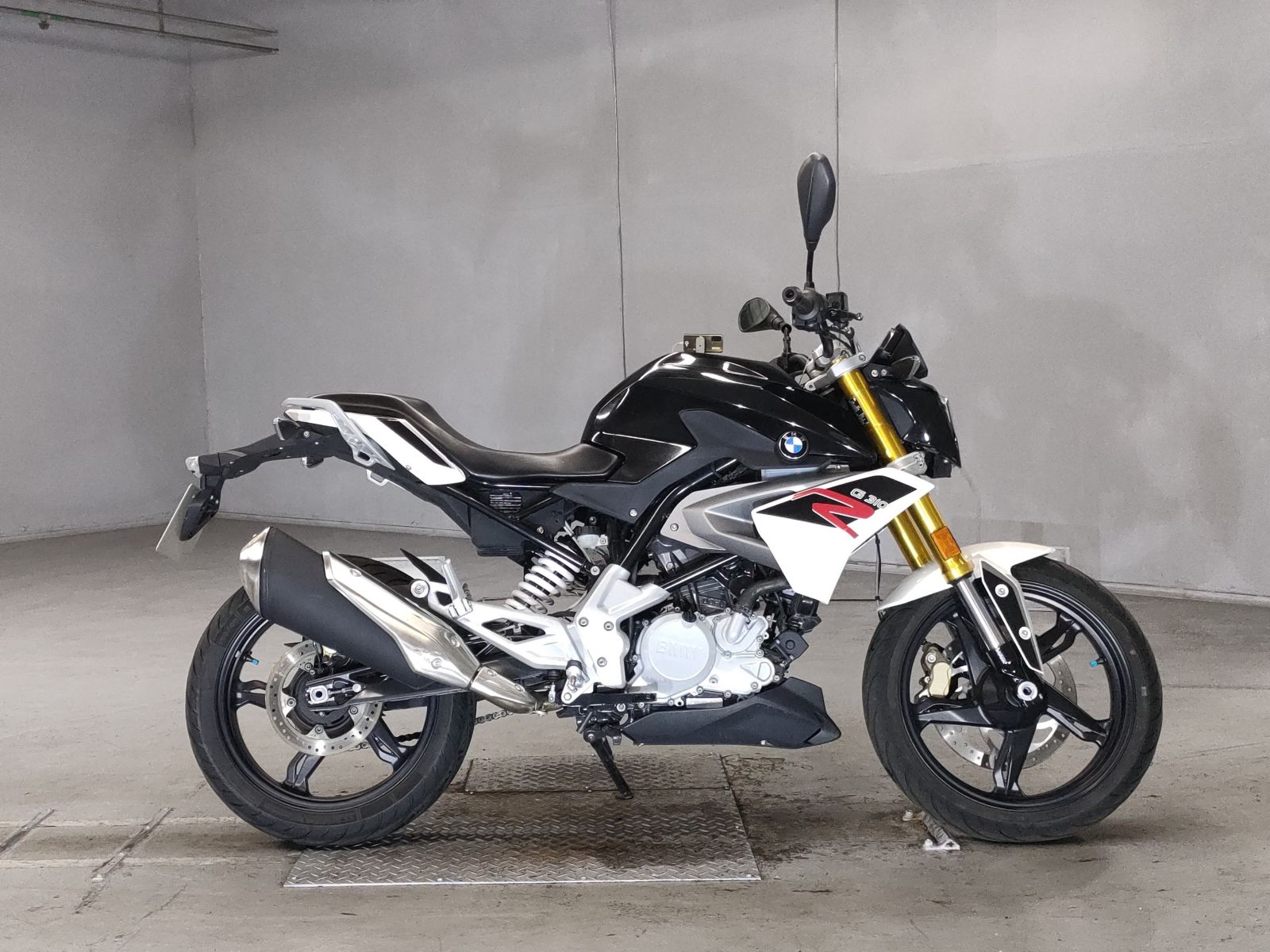 BMW G310R 2019