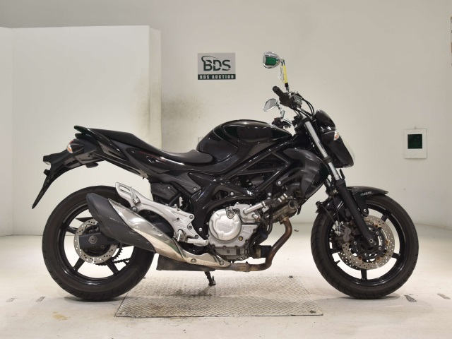Suzuki GLADIUS SFV400A 2012