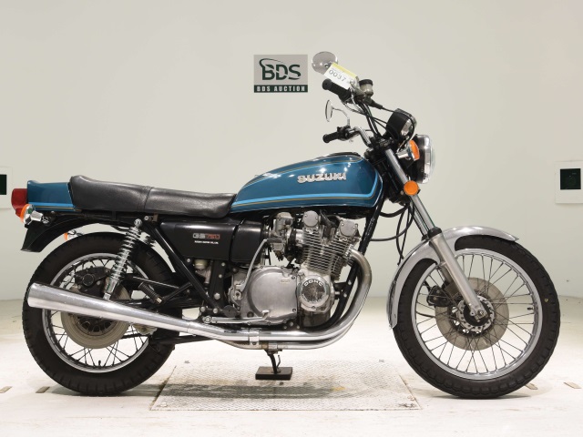 Suzuki GS750 2010