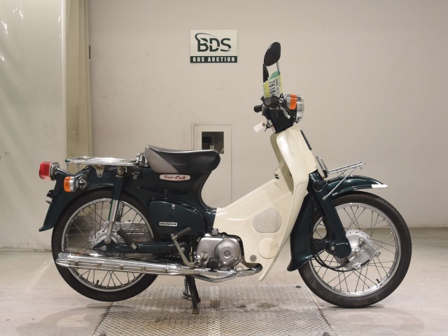 Honda C90 2002