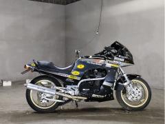 Kawasaki GPZ900R 1990