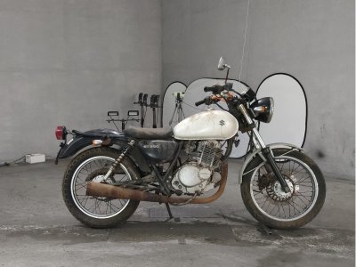 Suzuki ST250 2004