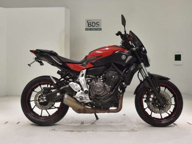 Yamaha MT-07A 2015