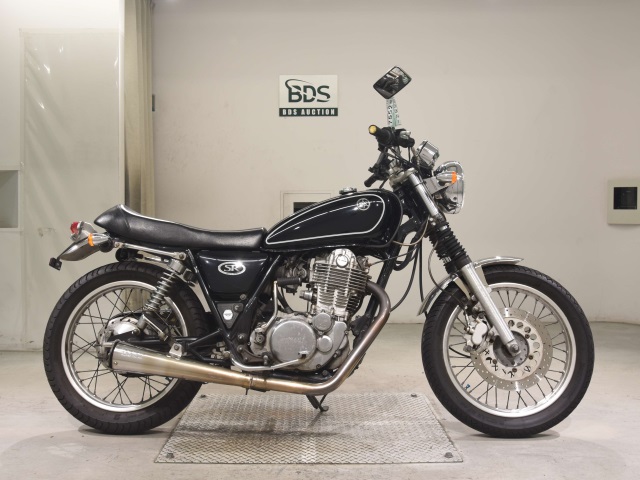 Yamaha SR400 2004
