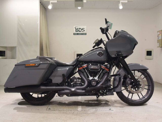 HD ROAD GLIDE FLTRXSE1923 CVO 2018