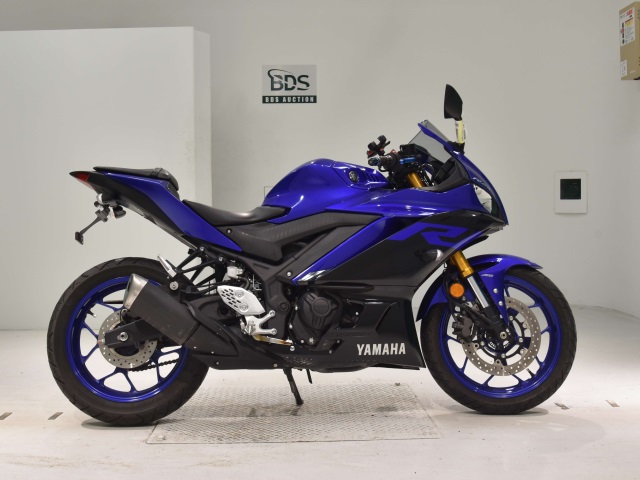 Yamaha YZF-R25A 2019