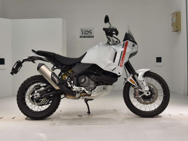 Ducati DESERT X 2022