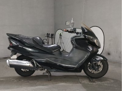 Suzuki SKYWAVE 250S