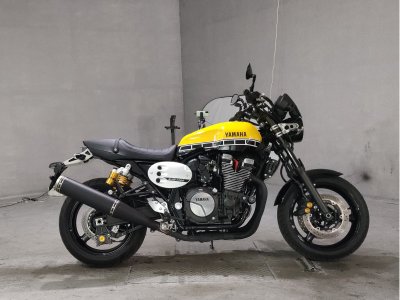 Yamaha XJR1300C 2017