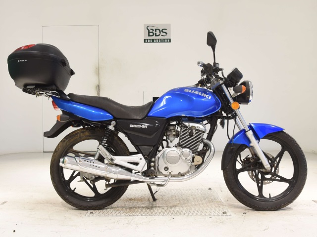 Suzuki EN125-2A 2013